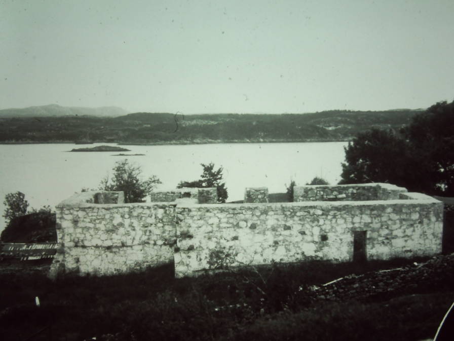 VON 6 ruiner Dolmsundet